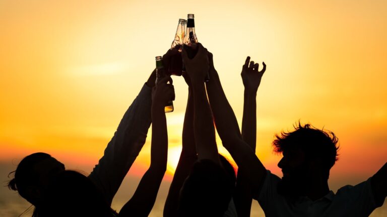 Cafeterias e Bistrôs: Encontros Descontraídos e Boas Conversas - inspiração 2