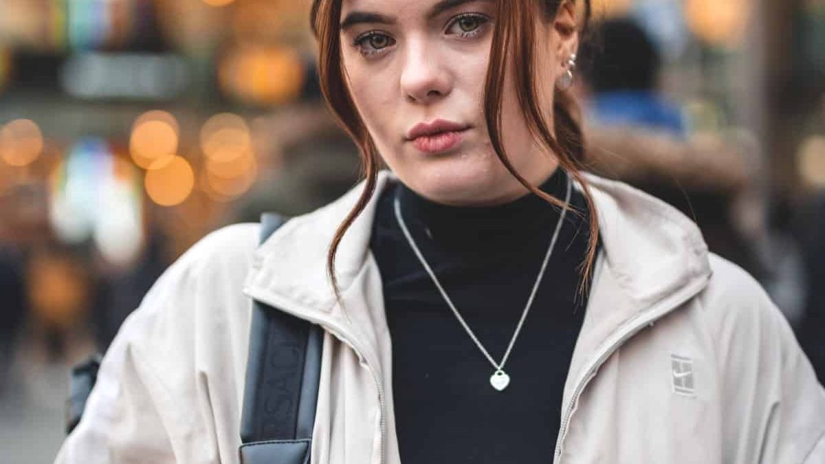 Minimalismo ou Ousadia: Qual Colar Combina Mais Com Você? - inspiração 2