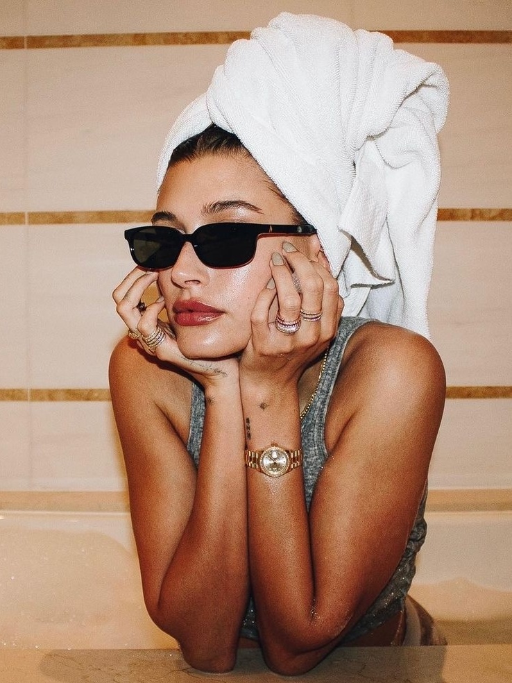 Aviadores para diferentes ocasiões: da praia ao asfalto - inspiração 1