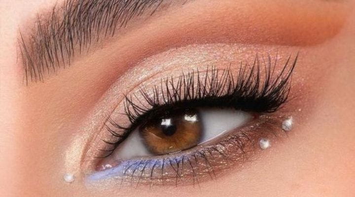 A Escolha Certa da Sombra Brilhante: Tons e Acabamentos - inspiração 2