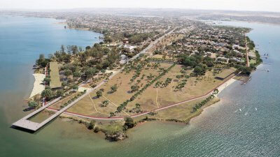 Materiais que Contam Histórias: Madeira, Pedra e Composições Sustentáveis - inspiração 1