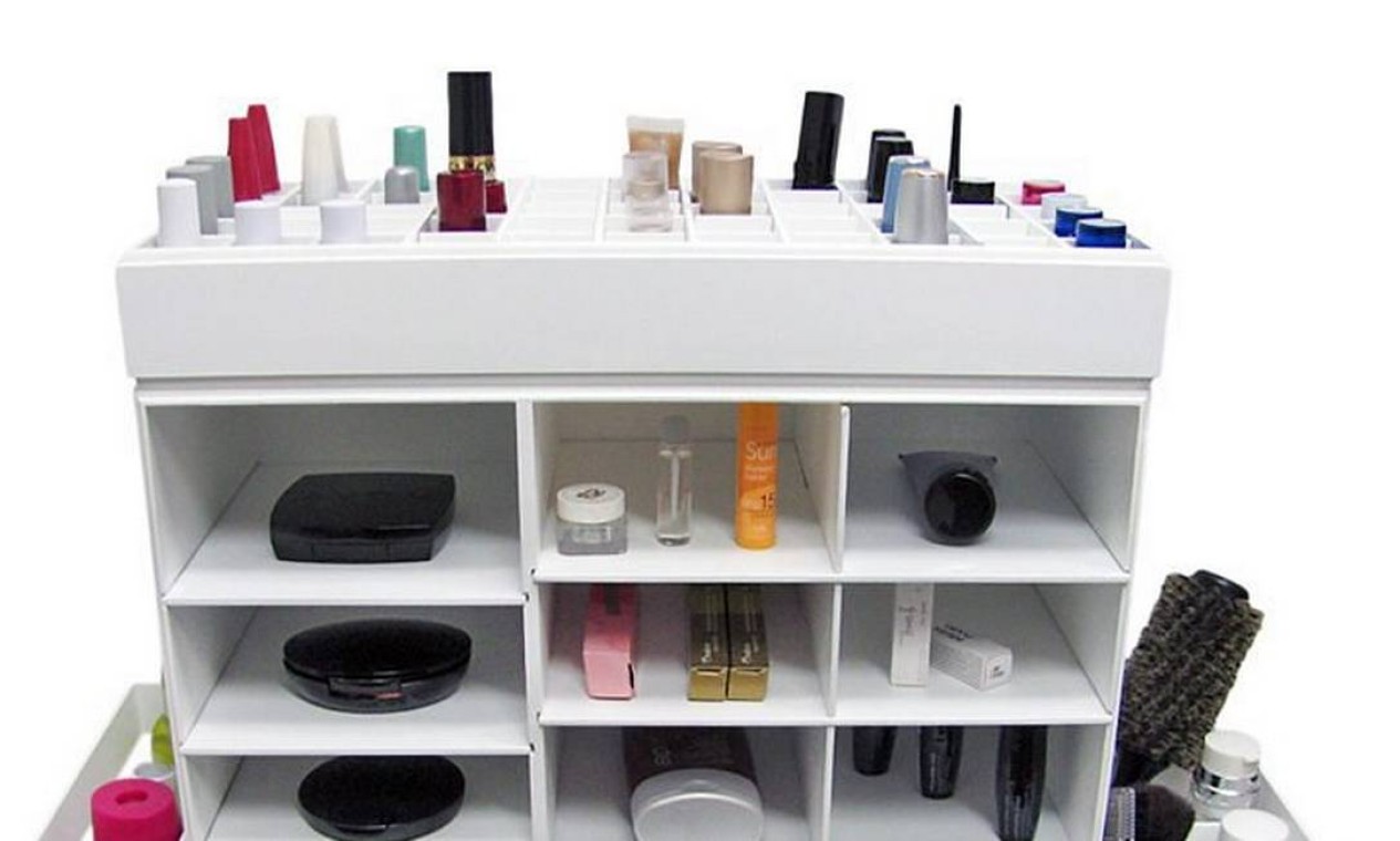 Armazenamento Vertical: Maximizando o Espaço nas Prateleiras - inspiração 2