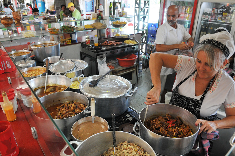 Descobrindo o Sabor do Pequi em Pratos Tradicionais - inspiração 1