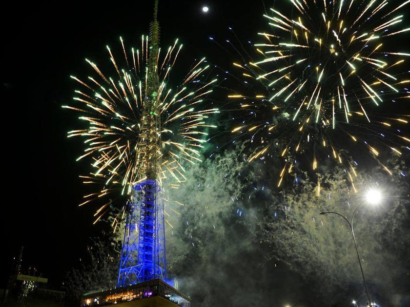 Tradição Renovada: O Significado dos Fogos em Eventos Cívicos - inspiração 1