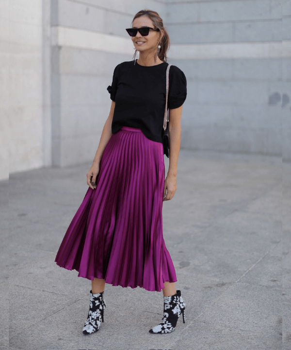 T-Shirt Metalizada + Saia Midi Metalizada: Brilho na Medida Certa - inspiração 1