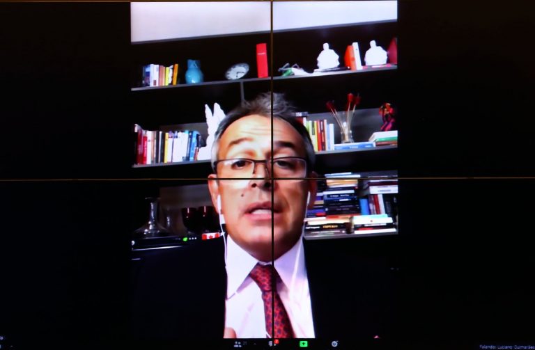 O Papel dos Doadores Não Identificados no Esquema - inspiração 1