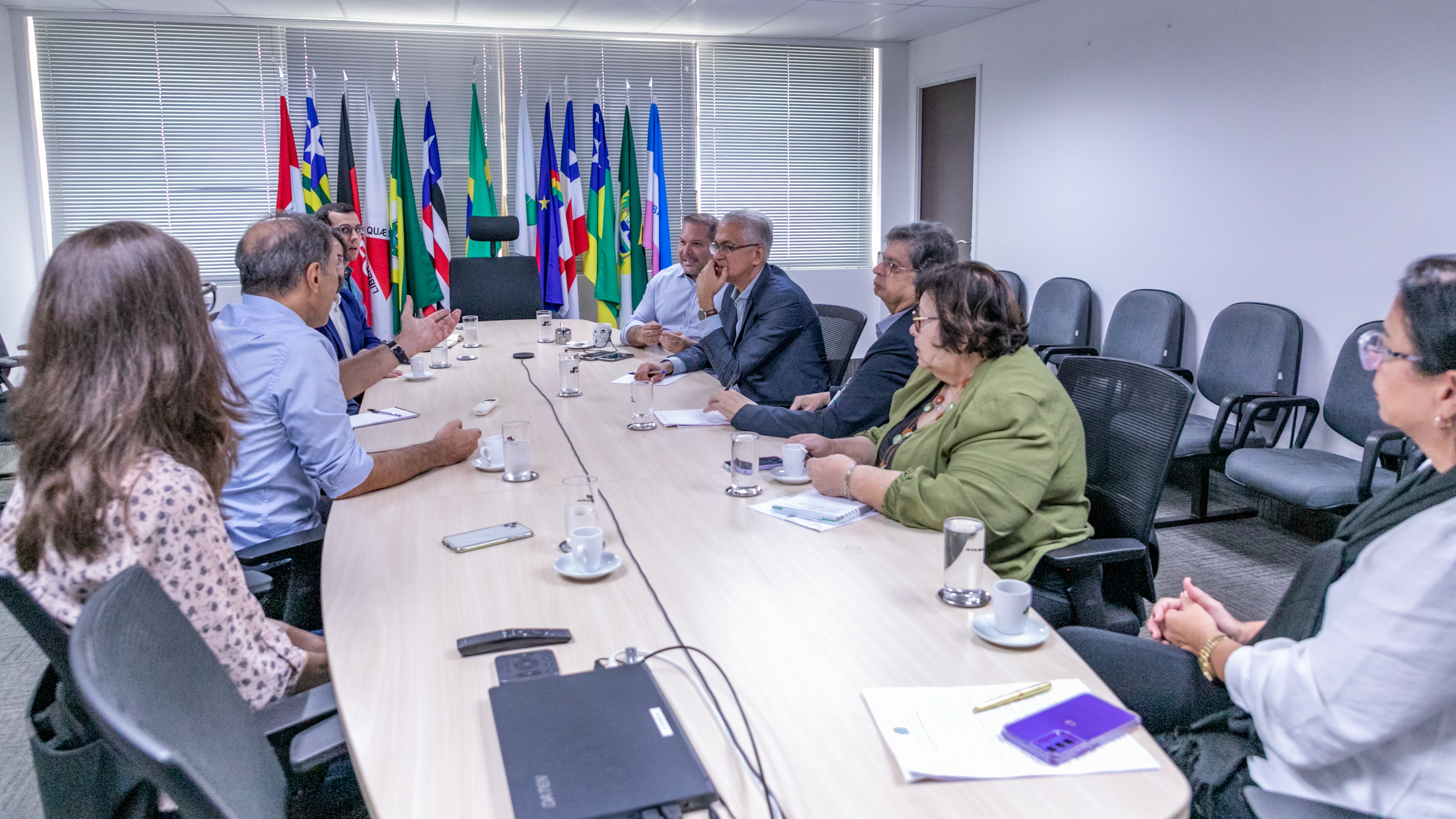 Integração Regional: Conectando estados e fortalecendo a economia - inspiração 2