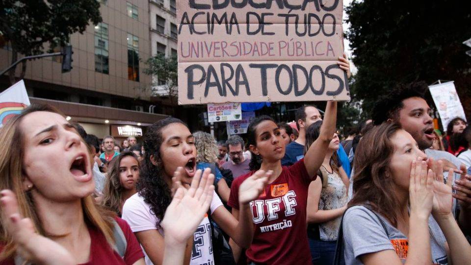 Registro histórico da luta por direitos - inspiração 1