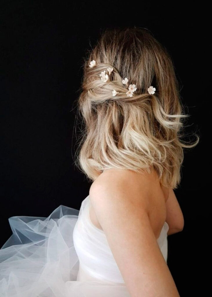 Elegância Clássica: Penteados Semi-presos com Toque Especial - inspiração 1