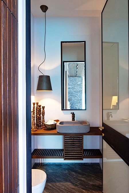 Conectando o Novo Sifão à Pia: Movimentos Precisos - inspiração 2