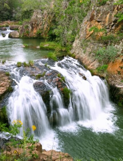 5 ideias de títulos:
1. Guia Completo: O Que Fazer na Chapada dos Veadeiros em 4 Dias
2. As 10 Cachoeiras Imperdíveis da Chapada dos Veadeiros
3. Chapada dos Veadeiros: Dicas de Roteiro