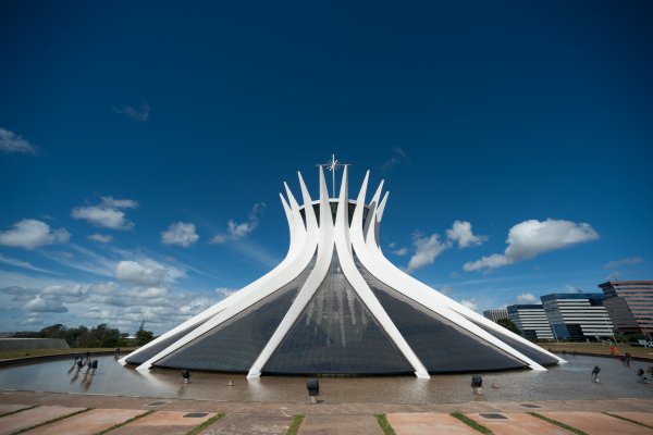 arquitetura de oscar niemeyer em brasília