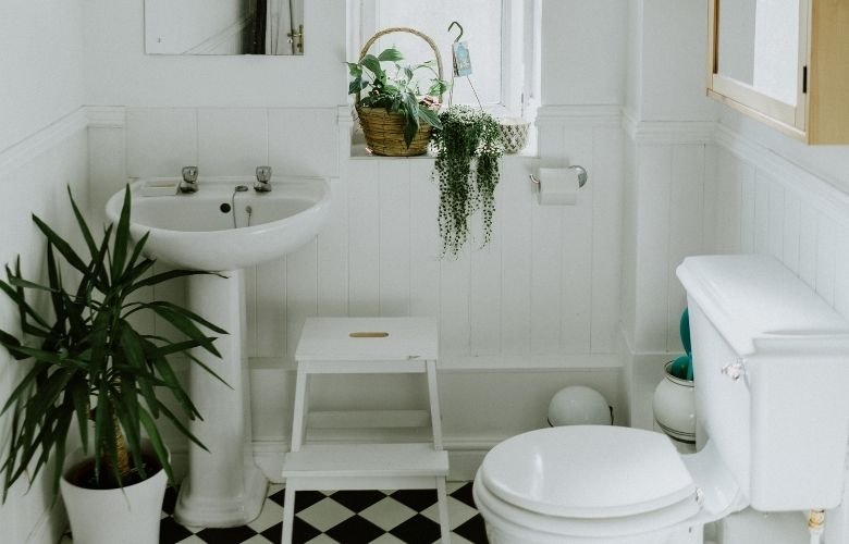 Iluminação LED: O Segredo para Banheiros Pequenos Mais Aconchegantes