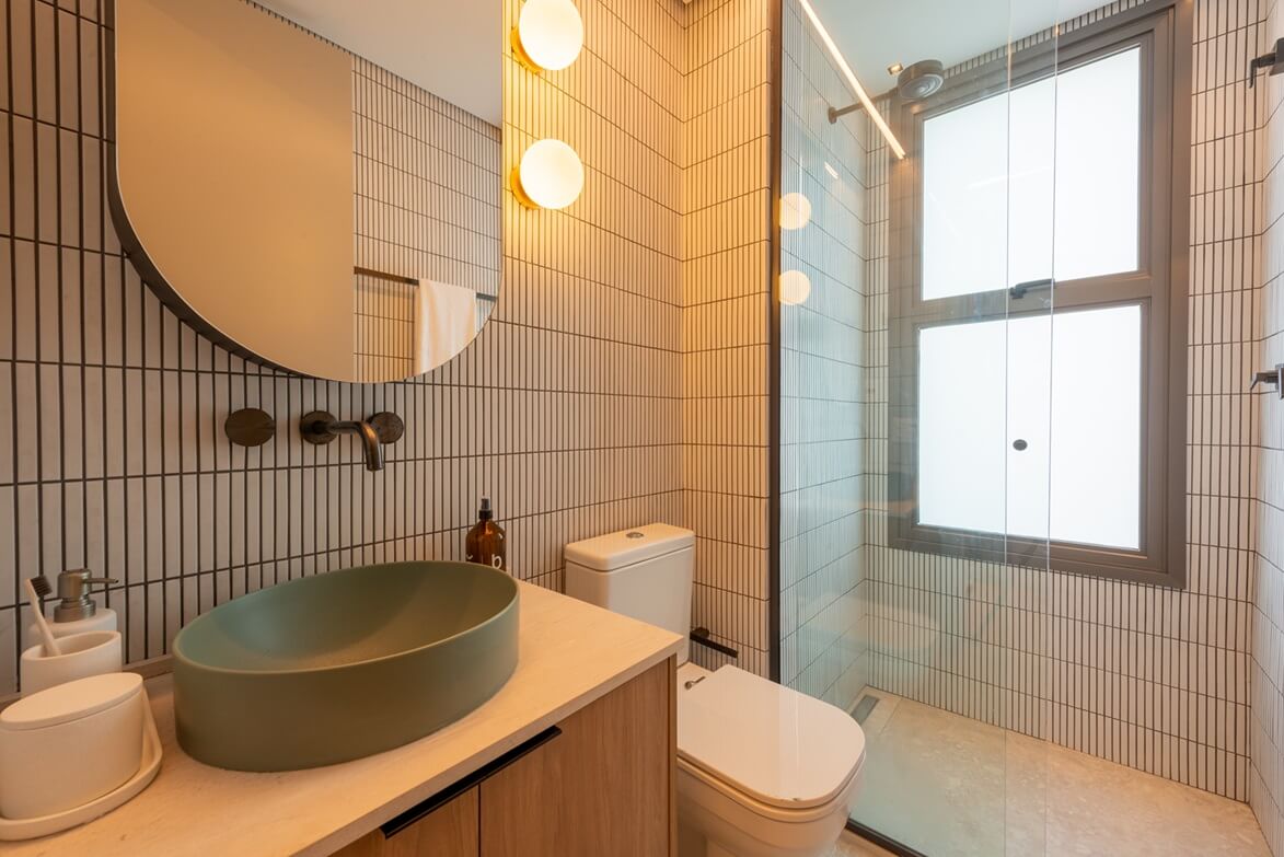 Iluminação LED: O Segredo para Banheiros Pequenos Mais Aconchegantes