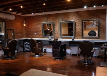 A Arte da Barba na Navalha: Técnicas e Cuidados