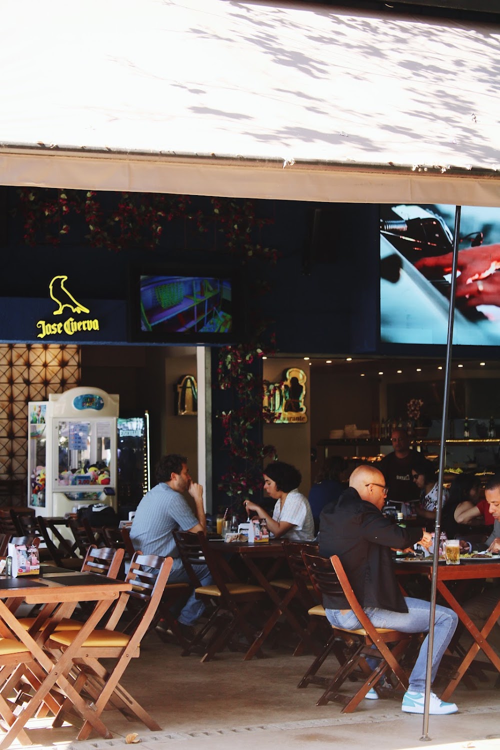 Os Melhores Lugares para Happy Hour em Brasília