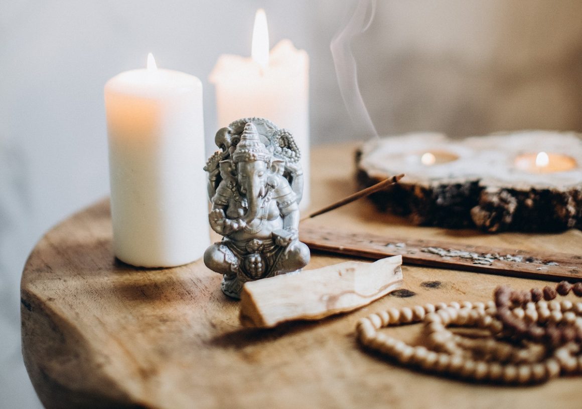 Guia completo de aromas de incenso para cada necessidade