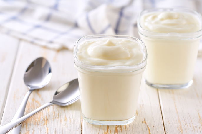 Iogurte Natural vs. Iogurte Grego: Qual a Melhor Opção?