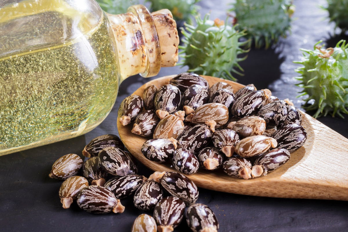 Dicas para fortalecer unhas com óleo de rícino