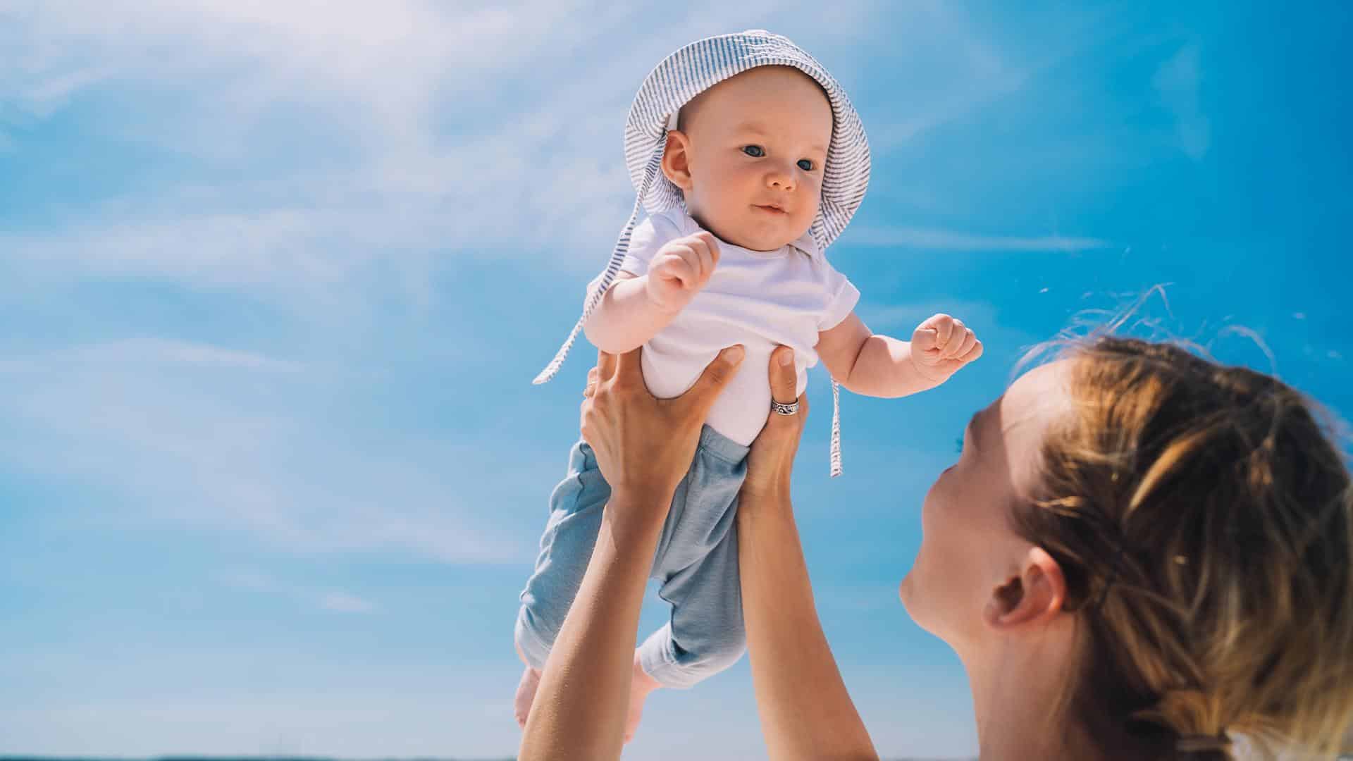 benefícios do sol para recém nascidos