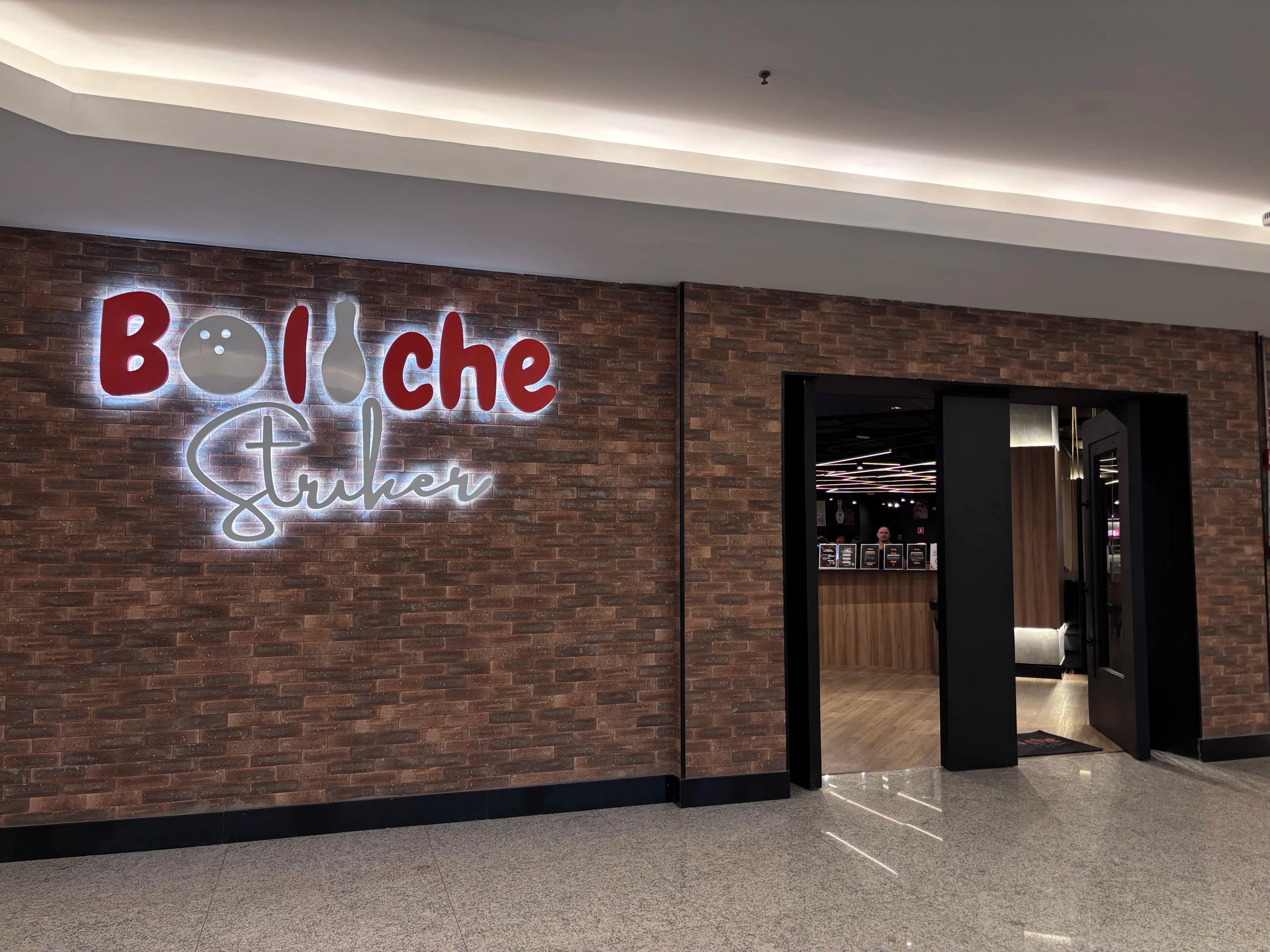 Como organizar uma festa de aniversário no Striker Boliche