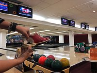 Dicas para jogar boliche pela primeira vez