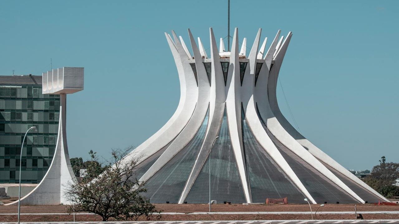 Dicas Essenciais para um Roteiro de Carro em Brasília