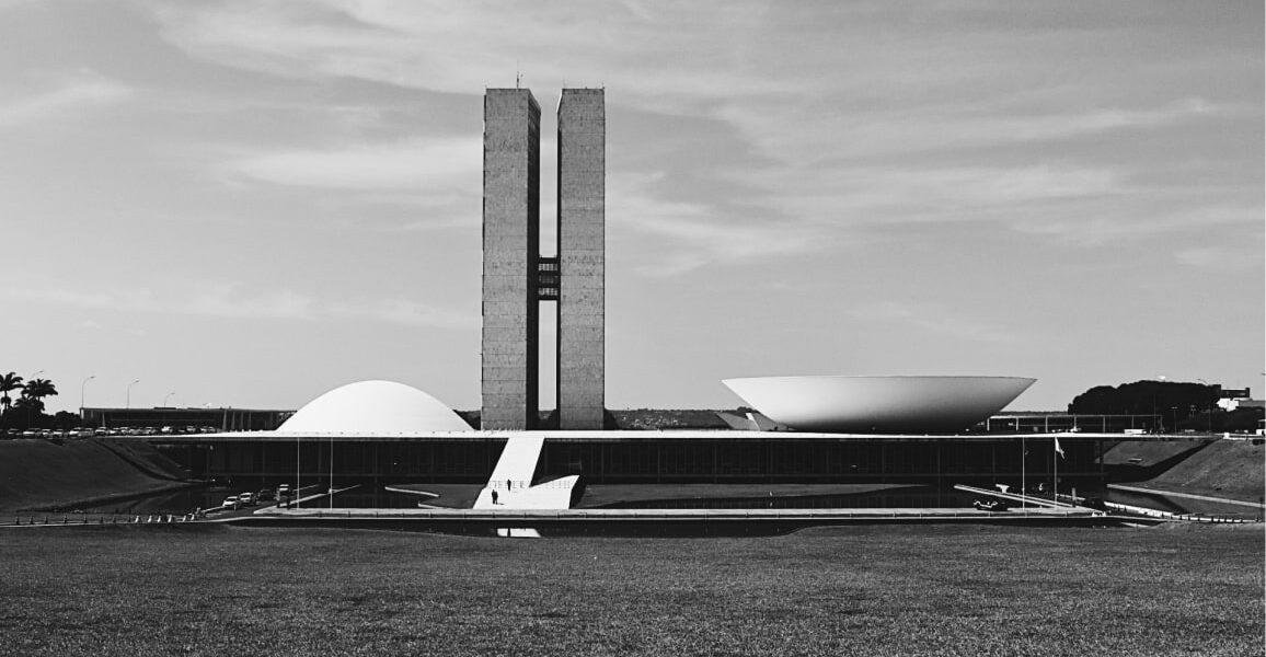 Os 5 Monumentos Imperdíveis em Brasília para Visitar de Carro