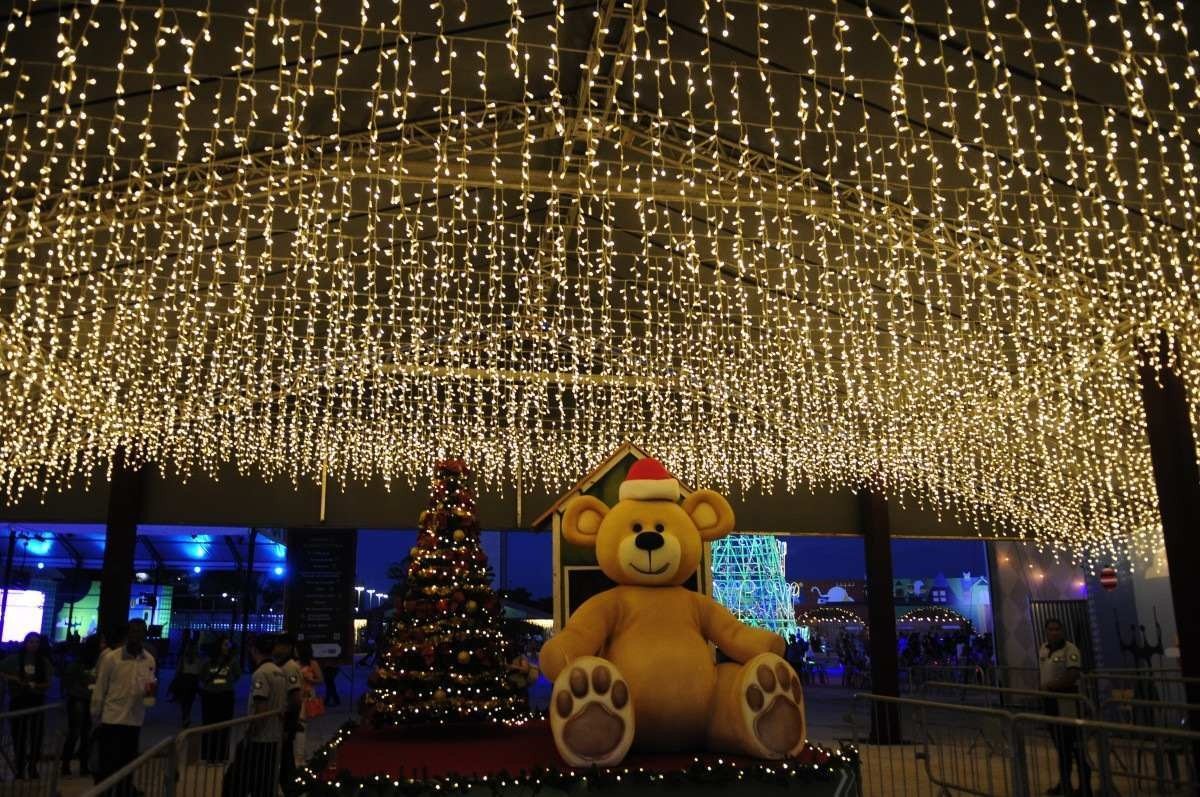 Guia Completo da Iluminação de Natal em Brasília 2025