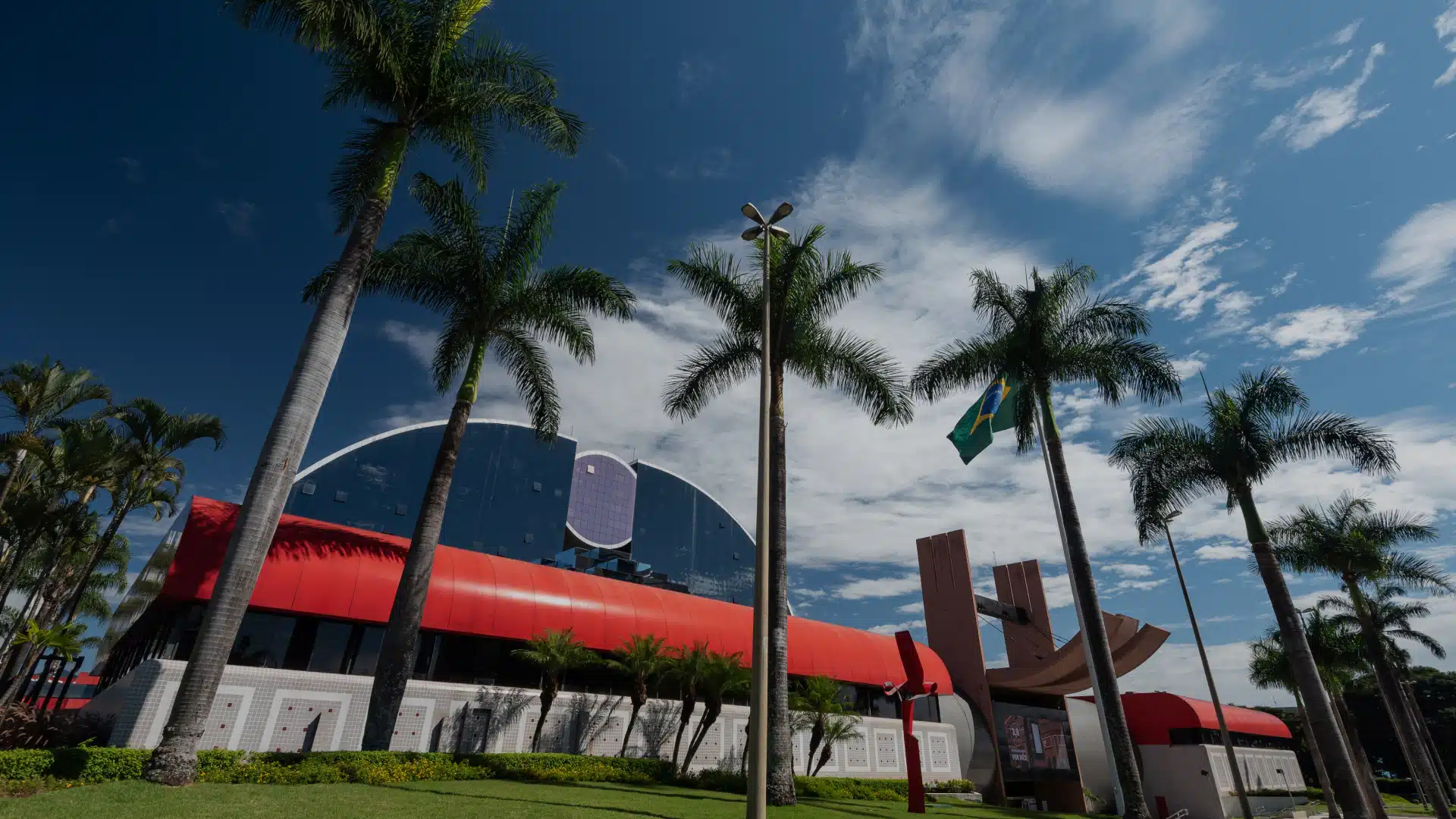 As Melhores Marcas para Comprar no Outlet Premium Brasília