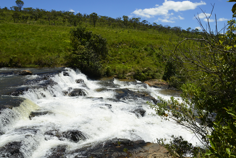 Chalés e Camping na Chapada Indaiá: Opções de Hospedagem