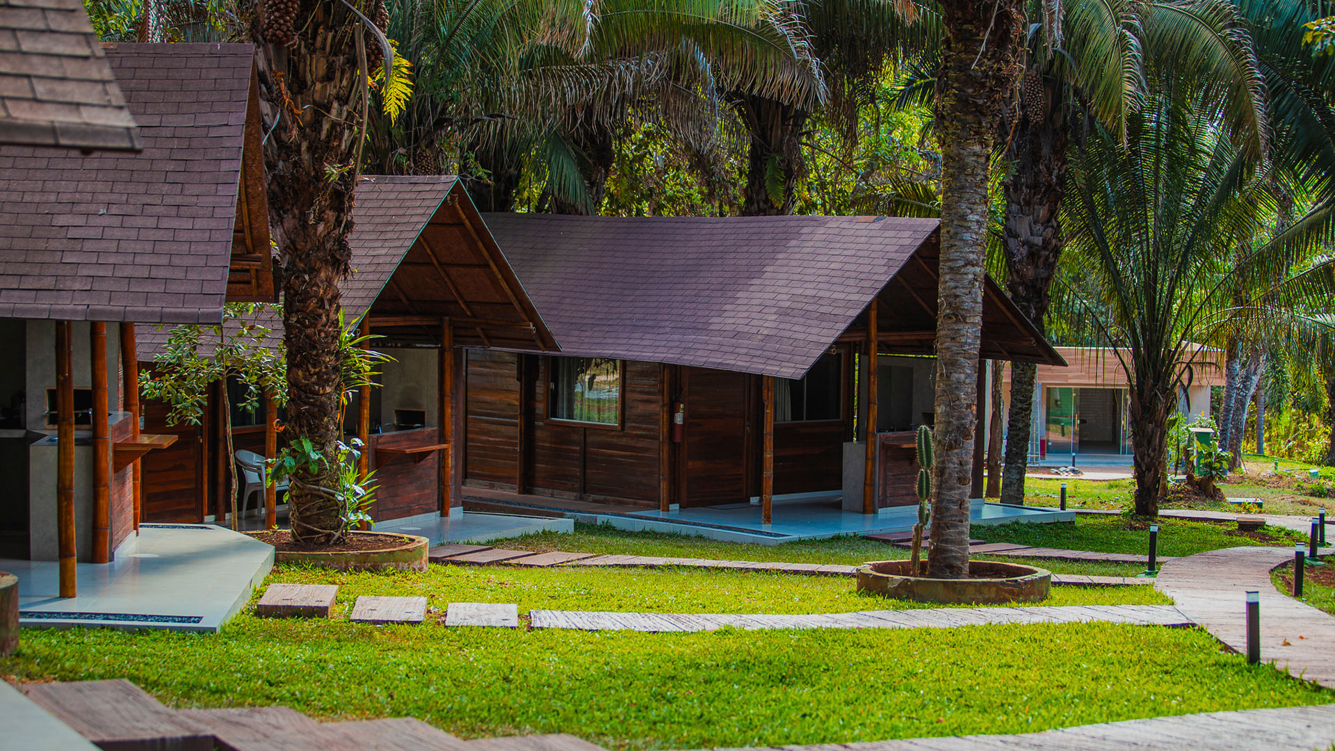 Rapel na Cachoeira Véu de Noiva: Aventura na Chapada Indaiá