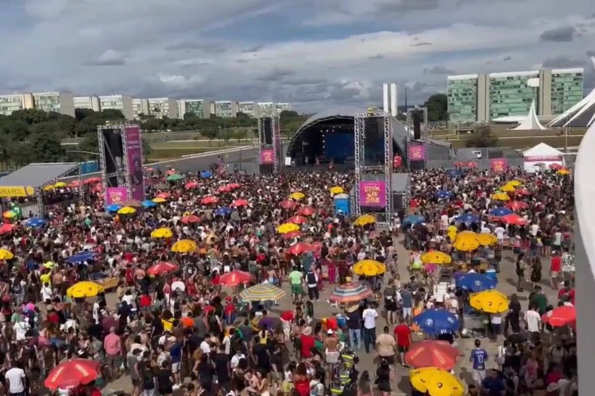 DF Folia 2026: Guia Completo dos Blocos de Rua em Brasília