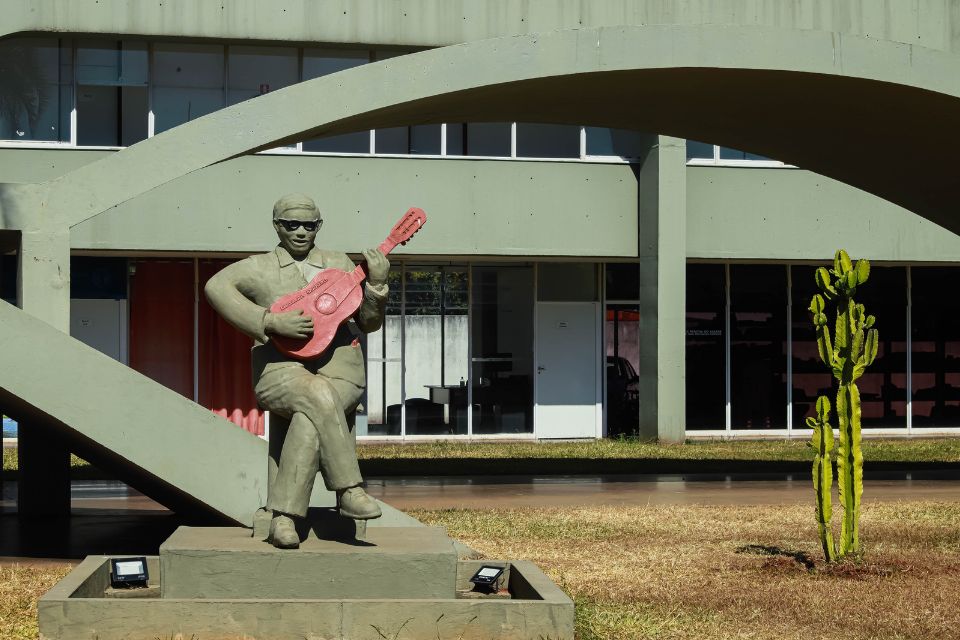 casa do cantador ceilândia niemeyer