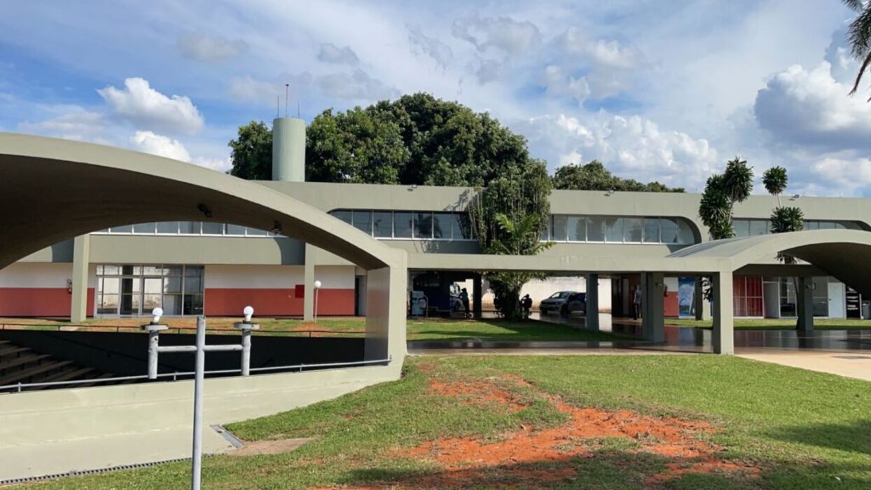casa do cantador ceilândia niemeyer