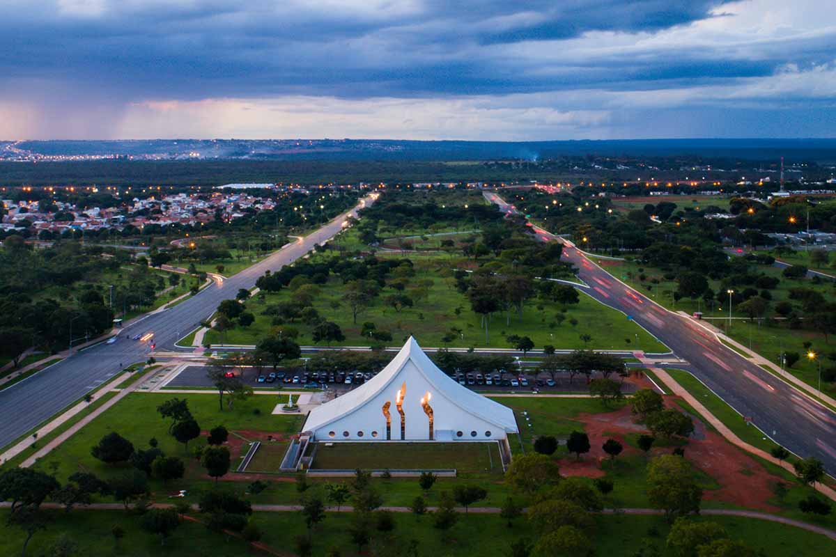 catedral rainha da paz brasília