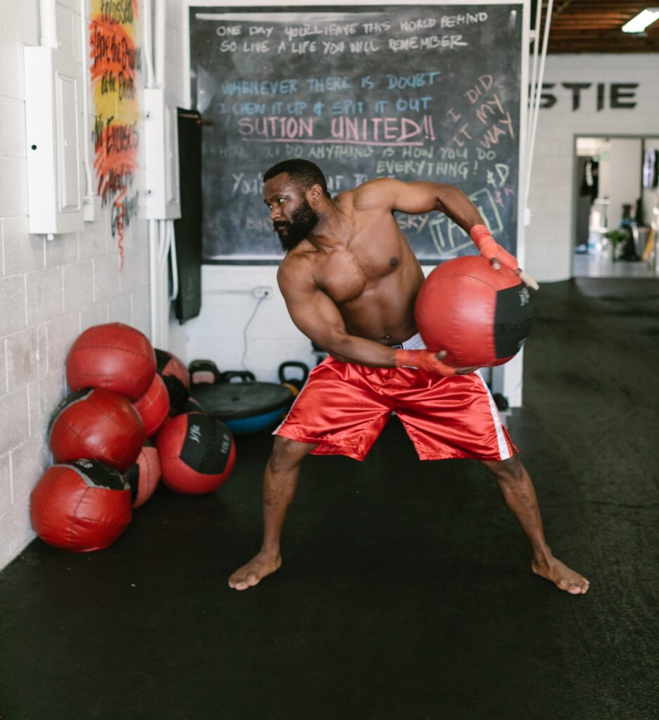 como aumentar a força do soco no boxe