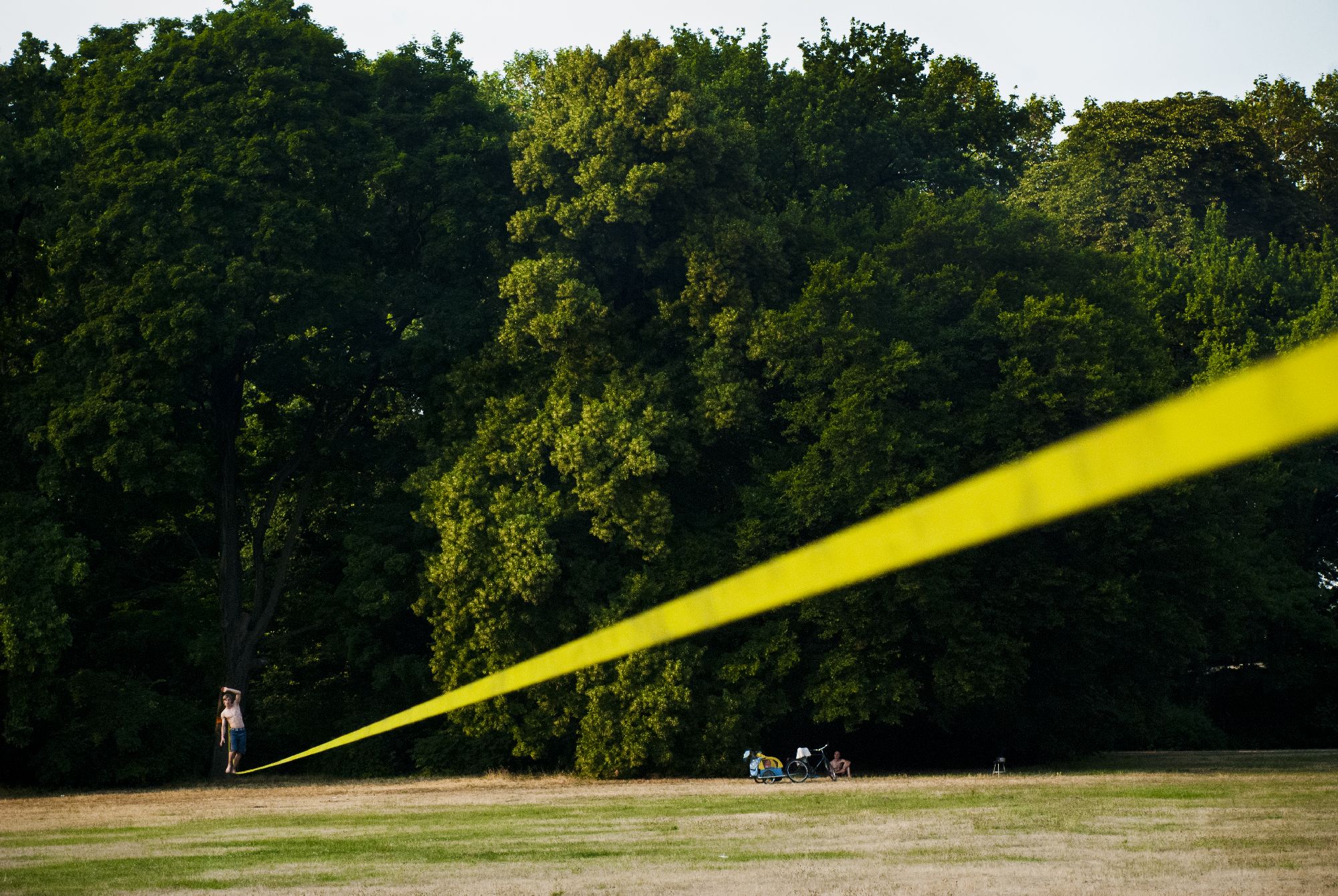como caminhar na fita de slackline