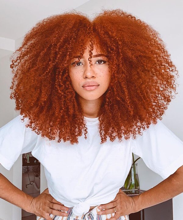 Cronograma Capilar Essencial para Cabelos Crespos Coloridos: Guia Completo