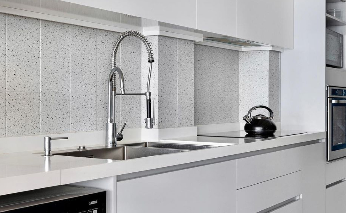 Como limpar e manter sua pia de granito