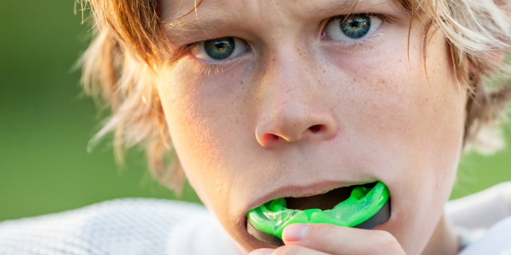 A Importância do Protetor Bucal Personalizado para Atletas de Alto Rendimento