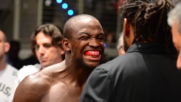 Protetores Bucais para Crianças e Adolescentes: Proteção e Conforto em Campo