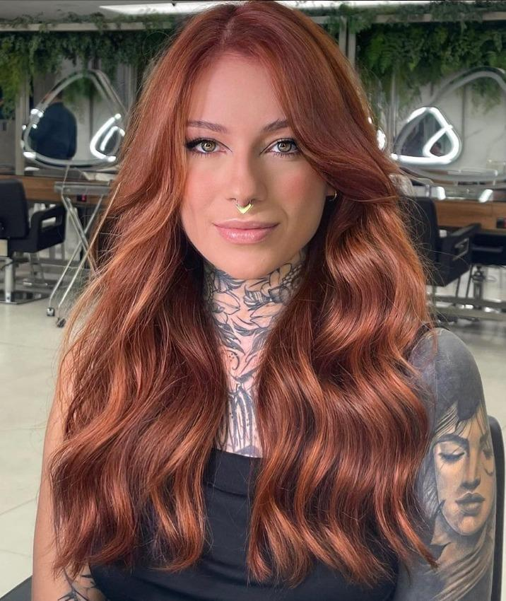 como escolher o tom de ruivo acaju