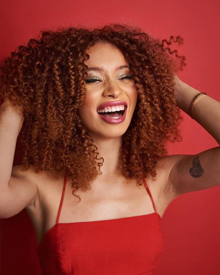 como escolher o tom de ruivo acaju