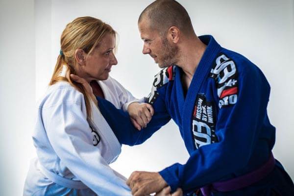 como fazer a pegada correta no judô