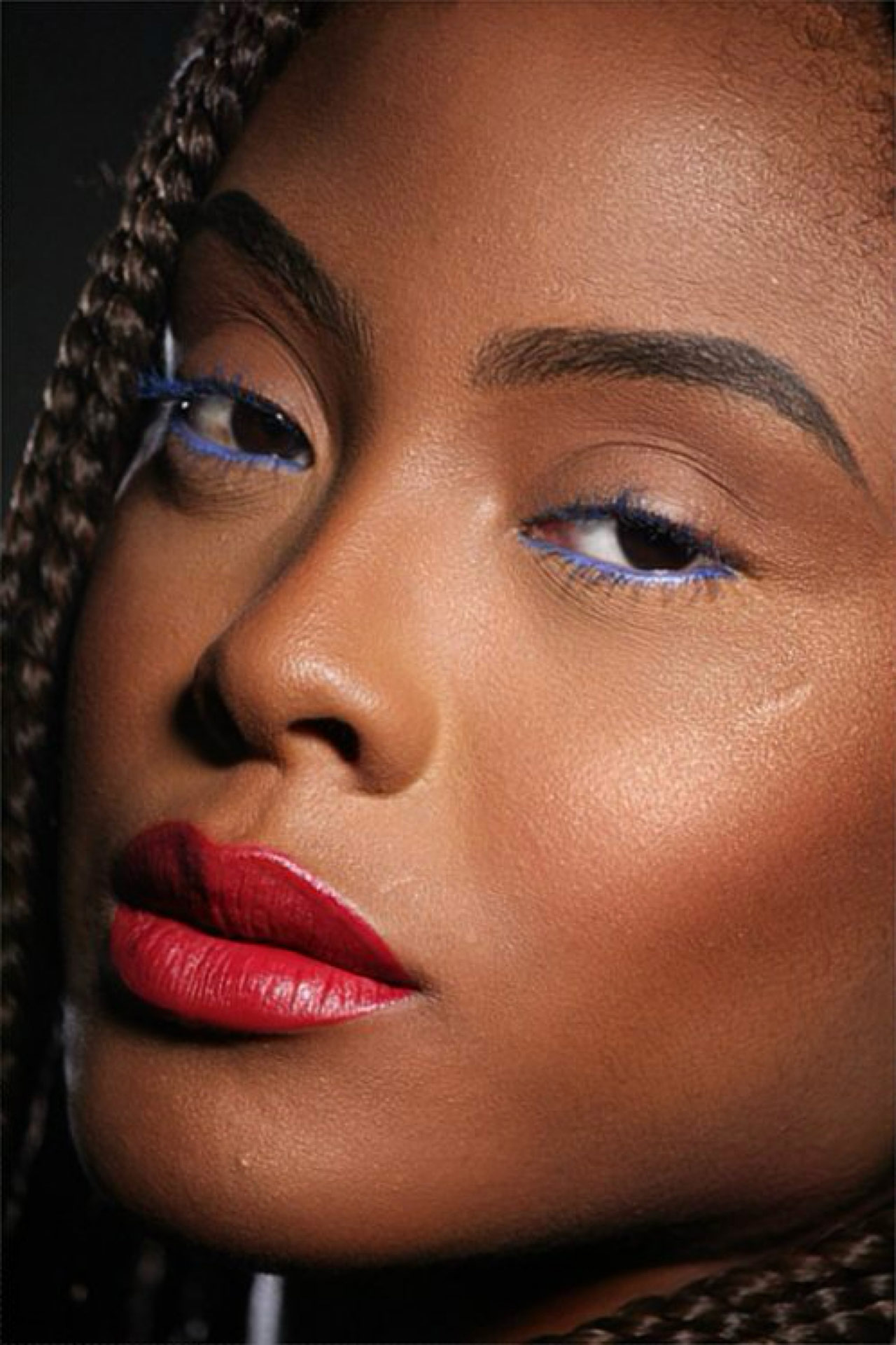 como fazer delineado com batom líquido