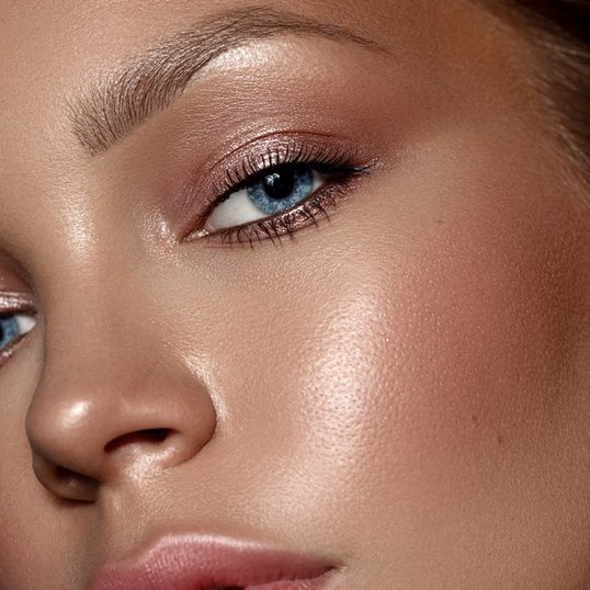 como fazer maquiagem iluminada para o dia