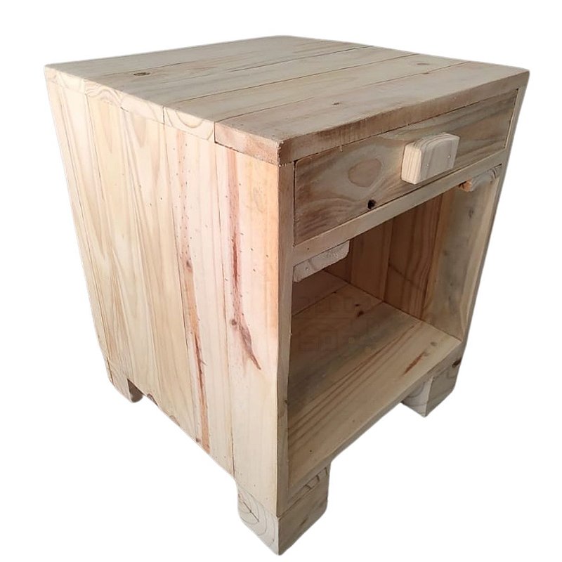 5 ideias de títulos:
1. Mesa de Cabeceira de Pallet: Guia Completo DIY
2. Transforme Pallets em Mesas de Cabeceira Estilosas
3. Projeto Sustentável: Crie sua Mesa de Cabeceira de Pallet
4. Dicas Essenciais para Montar uma Mesa de Cabeceira de Pallet
5. Mesas de Cabeceira de Pallet: Do Rústico ao Moderno