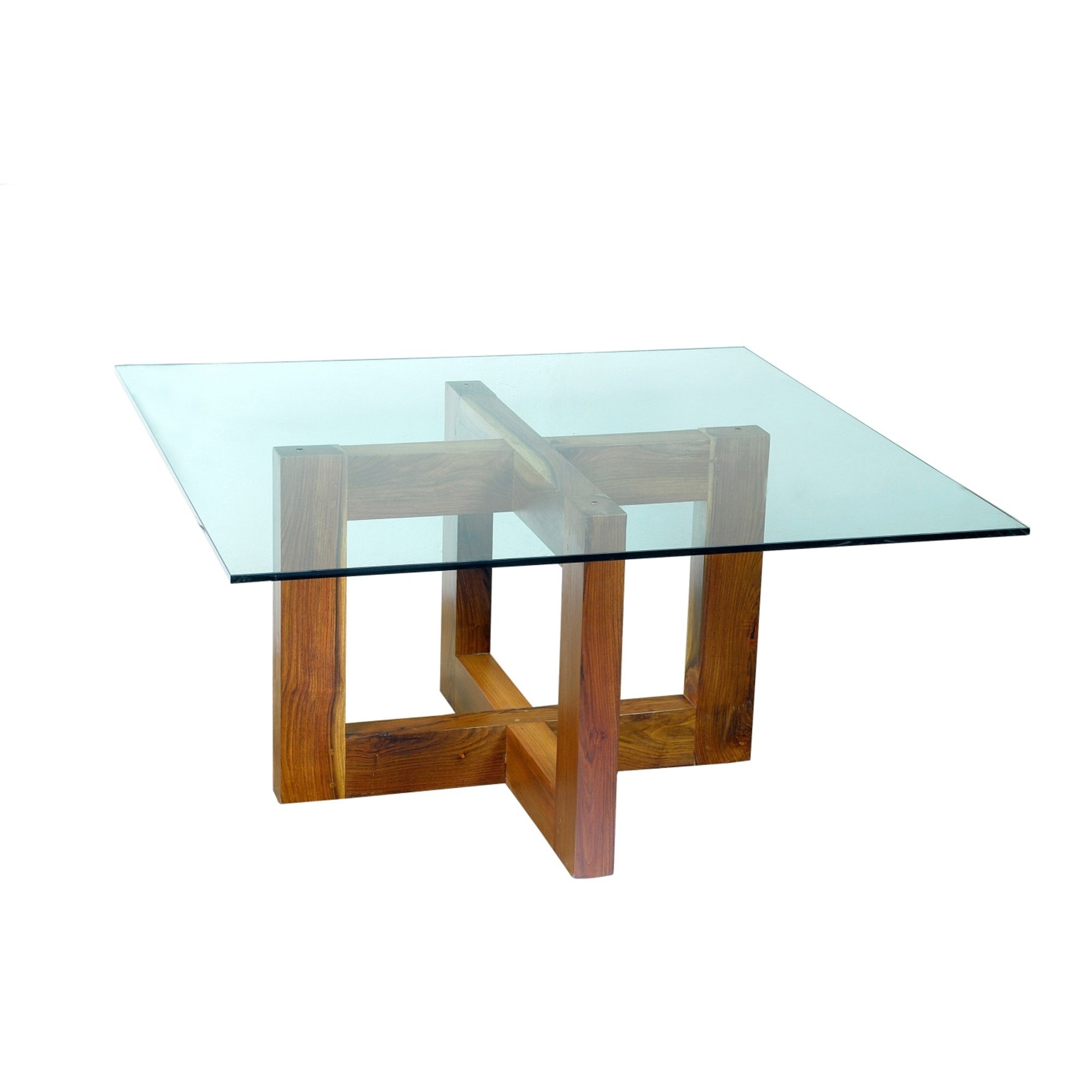 Como Escolher o Acabamento Ideal para sua Mesa de Madeira