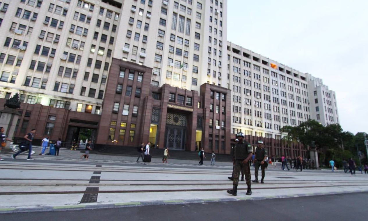 Hipóteses de Intervenção Federal: Um Guia Completo